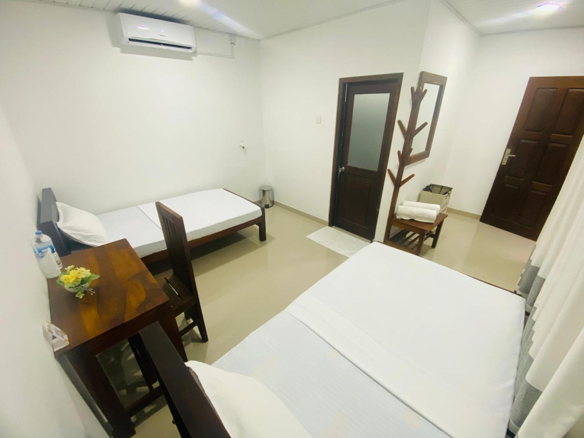 Premium Cottages B&B Kurunegala Exteriör bild